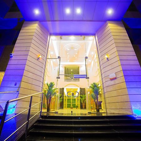 مبيت التحلية للشقق المخدومة تشغيل و إدارة الماسية الأولى Jeddah Exterior foto