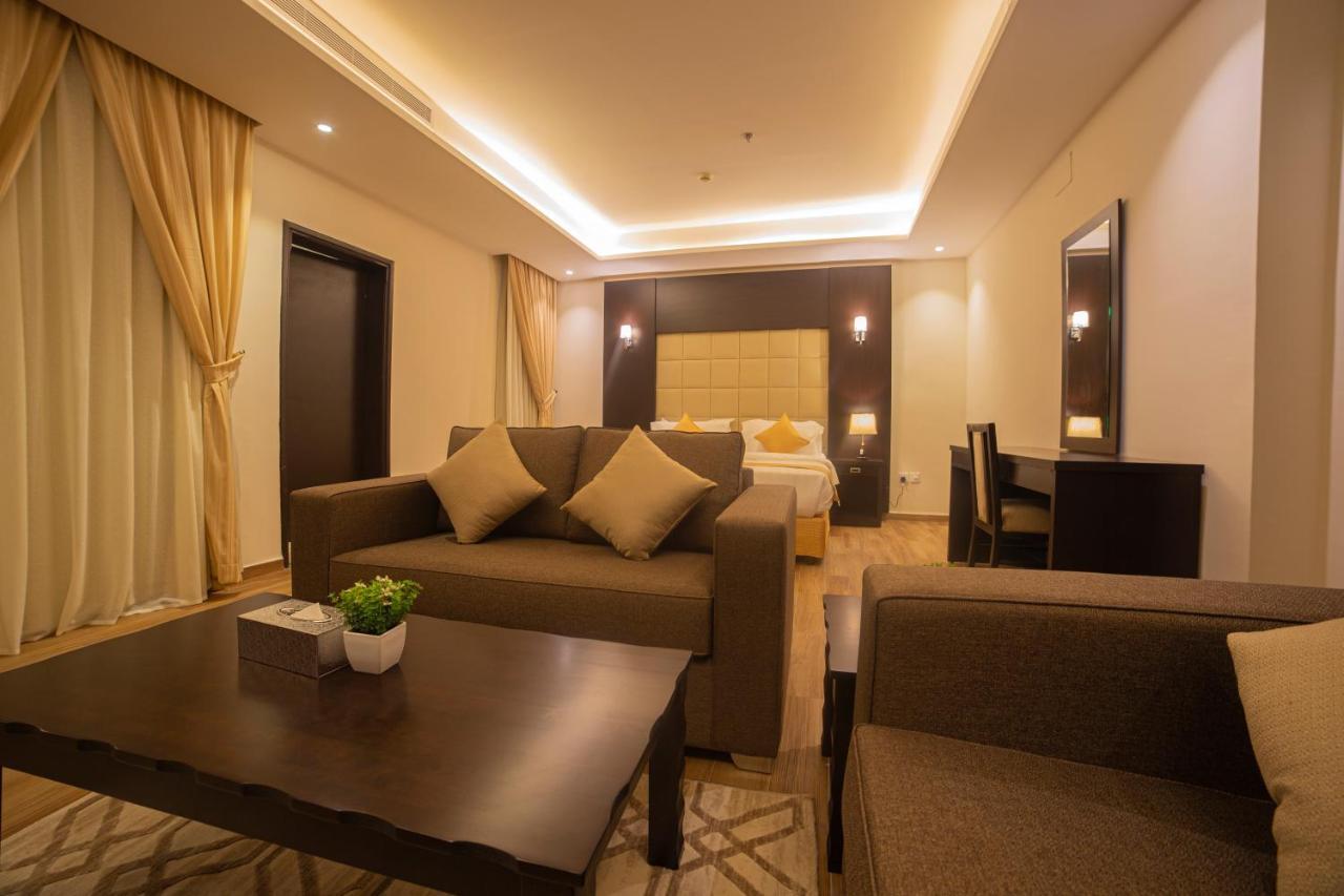 مبيت التحلية للشقق المخدومة تشغيل و إدارة الماسية الأولى Jeddah Exterior foto