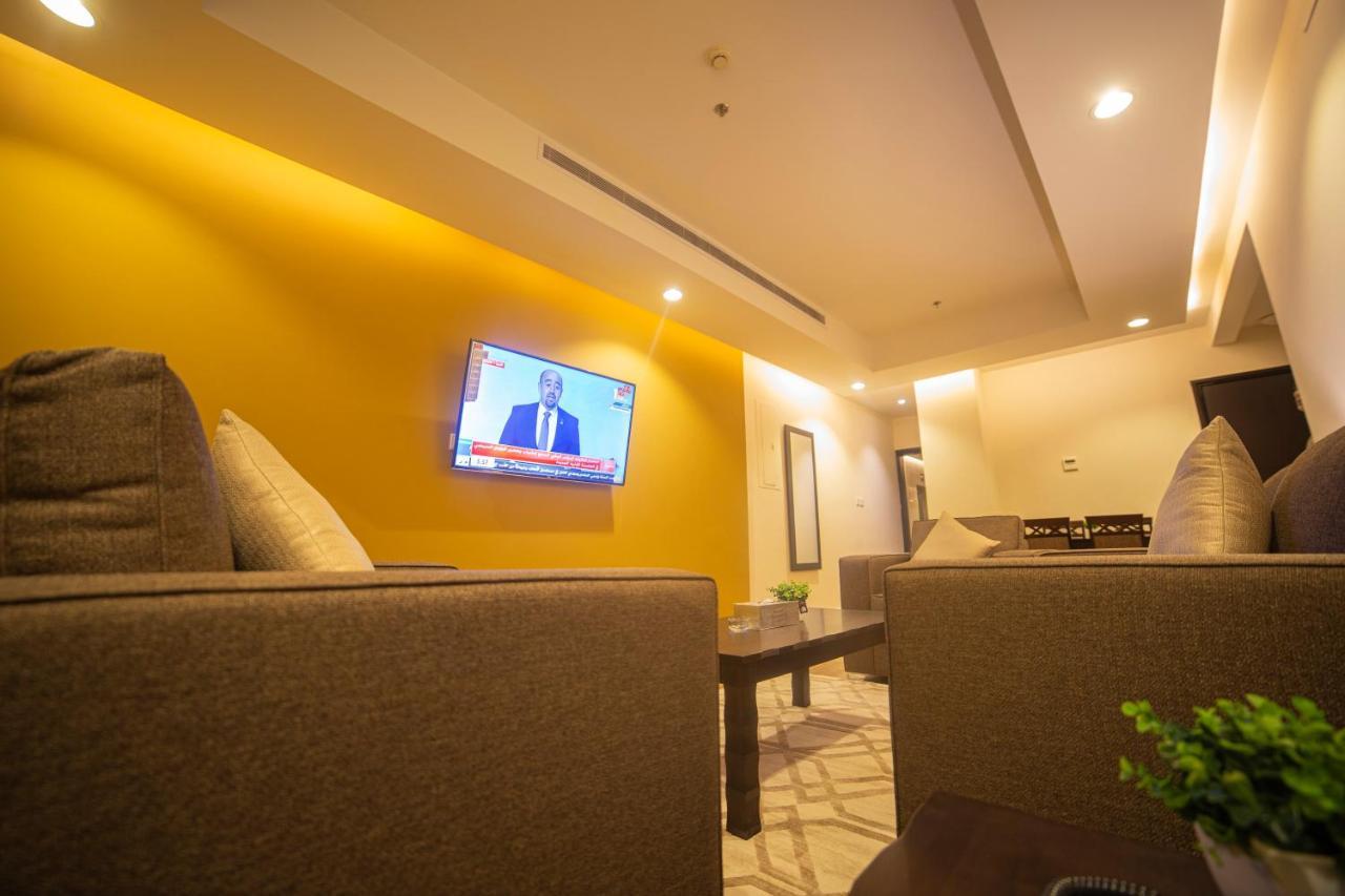 مبيت التحلية للشقق المخدومة تشغيل و إدارة الماسية الأولى Jeddah Exterior foto